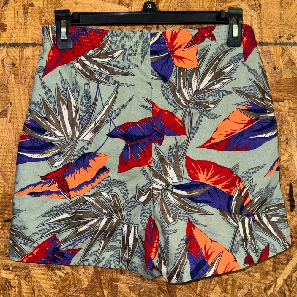 VTG Retro Hawaiian Floral Print Wrap Shorts Green Summer Resort Coastal Beachy S - Picture 4 of 5